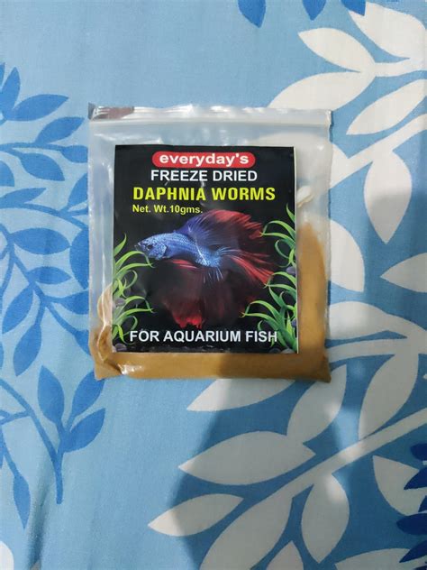 EVERYDAY's® Freeze Dried Daphnia Worms for Betta Fish,Gold Fish Tetra ...