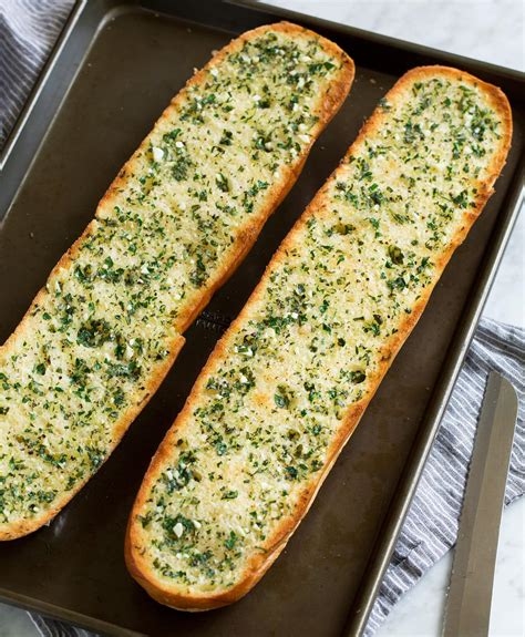How To Cook Garlic Bread In Oven - Flatdisk24