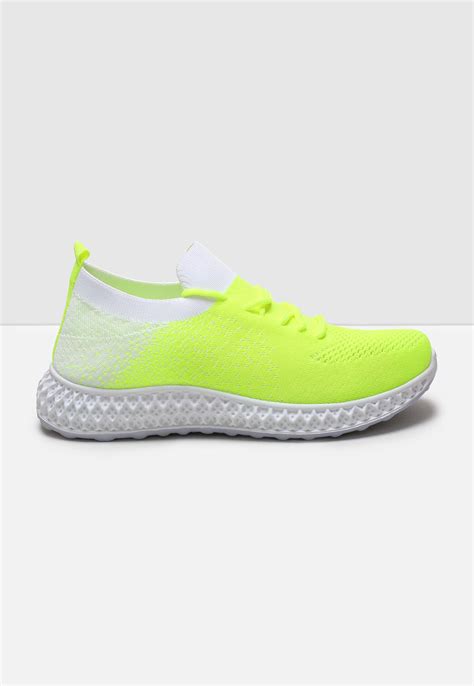 Buy Sports Shoes for Women Online Starting at ₹699 | Max Fashion