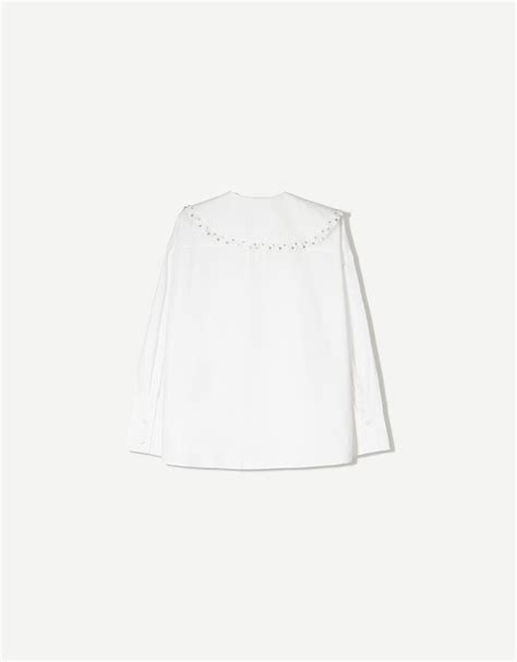 Poplin shirt with rhinestone Peter Pan collar - Women | Bershka