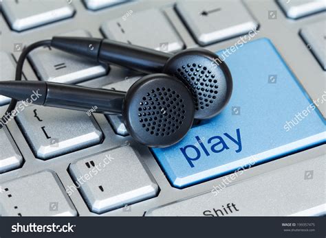 Play Computer Keyboard 的图像结果