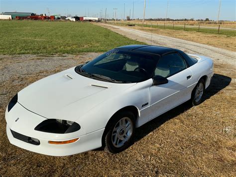 1994 Chevrolet Camaro | American Muscle CarZ