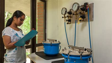 Advancing Energy Efficiency in India | CEPT Research and Development ...