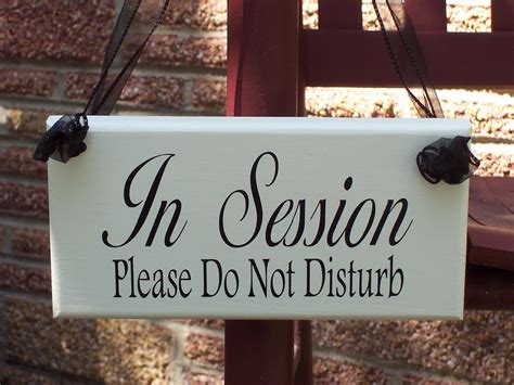 In Session Please Do Not Disturb Sign 的图像结果