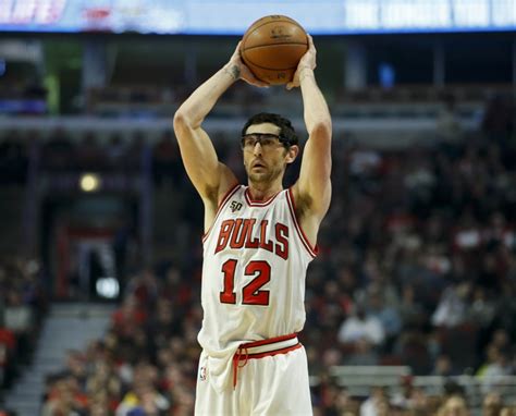 NBA Trade Deadline: Chicago Bulls Trade Kirk Hinrich