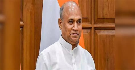 Former Union Minister RCP Singh targeted Nitish Kumar said that his USP ...