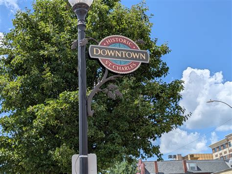 Historic Main Street St. Charles: A Vibrant, Charming Shopping District ...