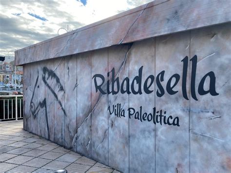 Actus Reus finaliza el primero de los murales: Ribadesella Villa ...