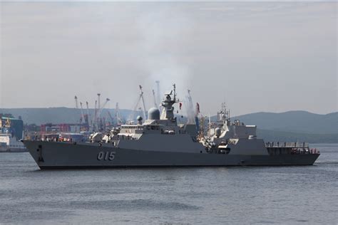 Vietnamese frigate Tran Hung Dao arrives in Vladivostok for diplomatic ...