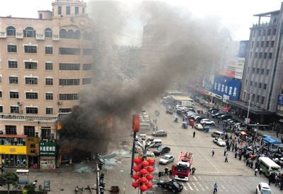 黑龙江餐厅爆炸前曾接到报警 称5分钟后将爆炸|餐厅爆炸|德克士爆炸_新浪新闻