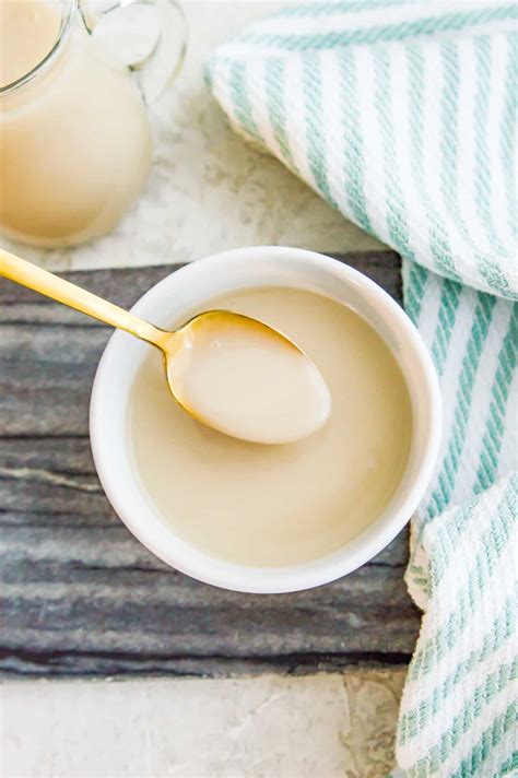 Homemade Sweetened Coconut Condensed Milk (Vegan) - Pure and Simple ...