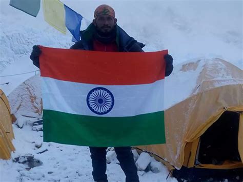 Indian Mountaineer Ravi Kumar Who Went Missing On Mount Everest Found Dead