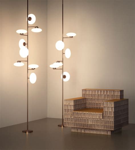 Martina Floor-to-Ceiling Light| Ivanka Lumiere – Ivanka lumiere