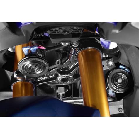 Yamaha YZF R15 V4.0 Pictures | Yamaha YZF R15 V4.0 Images and Photos in ...
