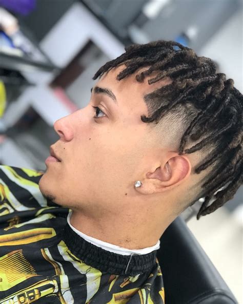 50+ Best Short Haircuts For Men (2020 Hairstyles) | Dreads short hair ...