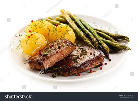 5,569 Steak Potatoe Asparagus Images, Stock Photos & Vectors | Shutterstock