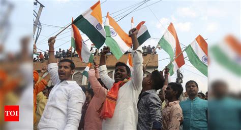 CAA Protest in Hyderabad: "Goli Maro..." slogans at pro-CAA rally in ...