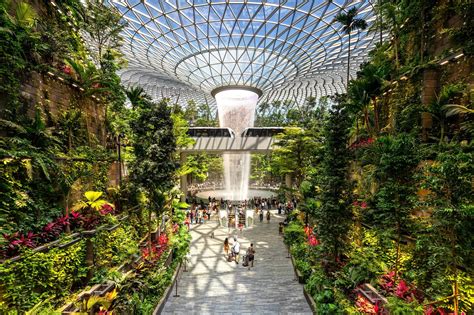 Singapore Changi Airport hopes to reach 80% of 2019 traffic levels by ...