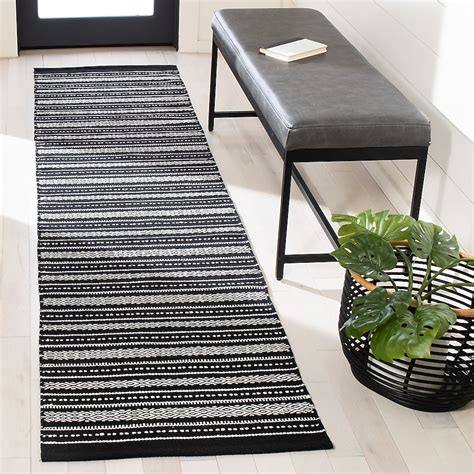 Safavieh Kilim Zlatana 2 x 9 (ft) Cotton Black/Ivory Rectangular Indoor ...