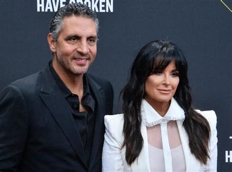Kyle Richards Hires Divorce Lawyers After Split From Mauricio Umansky