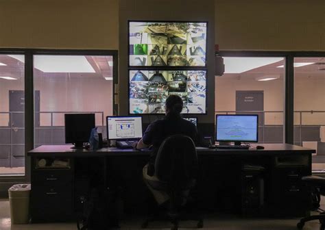 Civil rights lawsuit claims Oklahoma court discriminates against people ...