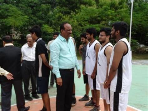 Dr. Pinnamaneni Siddhartha Institute of Medical Sciences & Research ...