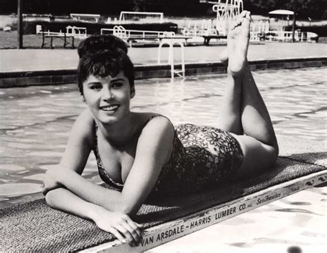 Pictures of Beth Rogan