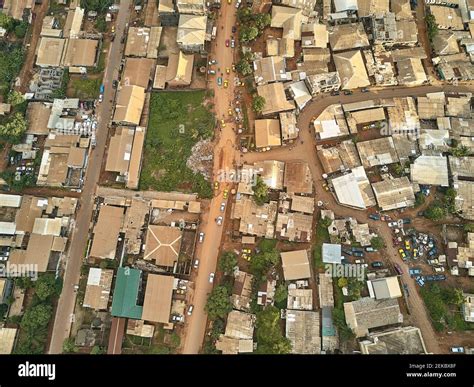 Yaounde cameroon architecture Banque de photographies et d'images à ...