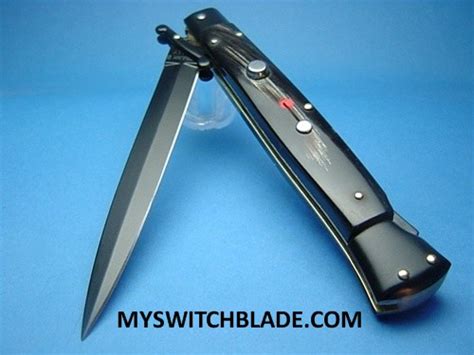 Buy Switchblade Knife Online 的图像结果