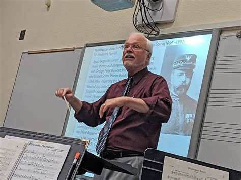 Molded by music: Montgomery takes final bow as IVCC conductor – Shaw Local