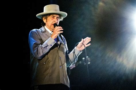 SHOCKER: Bob Dylan Wins Nobel Prize in Literature 2016
