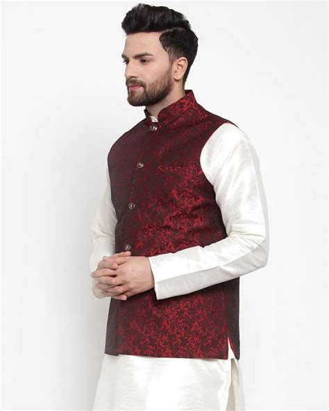 Jompers Men Maroon-Coloured & Black Woven Design Nehru Jacket ( JOWC 4 ...
