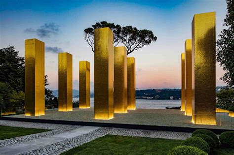 Breaking Boundaries with Mosaics: Innovative Installation Ideas ...