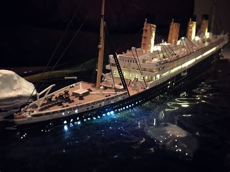How To Make A Sinking Titanic Model at Bonnie Goodman blog