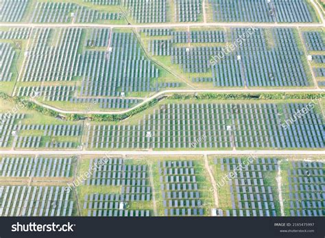 Solar Panel Field 的图像结果