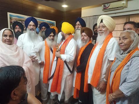 ਸਾਬਕਾ MP ਹਰਿੰਦਰ ਸਿੰਘ ਖ਼ਾਲਸਾ ਨਵੇਂ ਅਕਾਲੀ ਦਲ 'ਚ ਹੋਏ ਸ਼ਾਮਿਲ | ਪੰਜਾਬ ਖ਼ਬਰਾਂ ...
