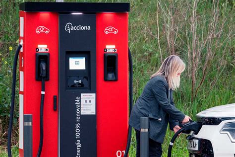 Acciona Energia errichtet 1.000 neue Ladepunkte in Spanien - electrive.net