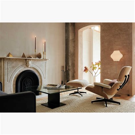 Nelson Pear Lotus Floor Lamp – Design Within Reach