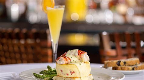 Mother's Day restaurants: Best brunches & dinners in Naples, Marco