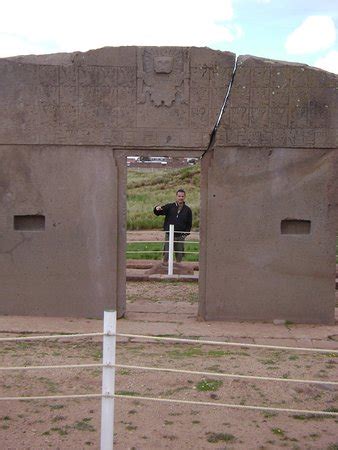 Tiwanaku Photos - Featured Images of Tiwanaku, La Paz Department ...