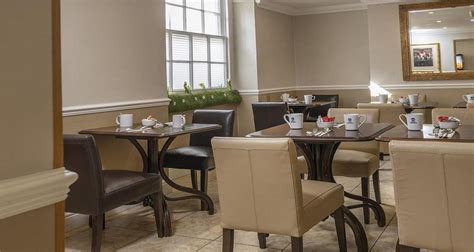 BEST WESTERN CORONA (London) - Hotel Reviews, Photos, Rate Comparison ...