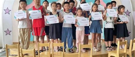 瓯海首创家长等待区 校门口不再扎堆接孩子放学-新闻中心-温州网