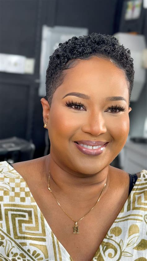 Anthony Claxton on Instagram: "♥️Good Morning Sunday..☀️..I don’t know ...