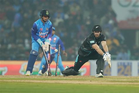 India vs NZ T20Is: Bowlers, Suryakumar help hosts level series THE NEW ...