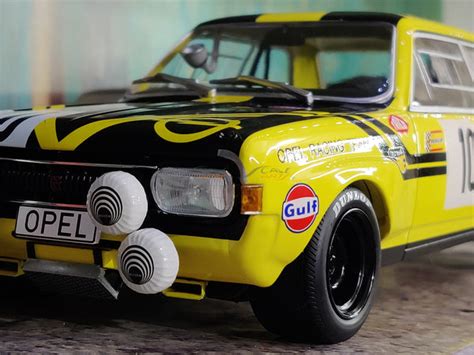 1970 Opel Commodore A #10 1:18 Minichamps diecast scale model car ...