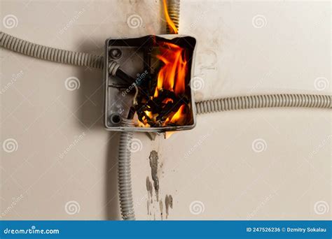 Smell Of Burning Electrical Wires at Delia Garibay blog