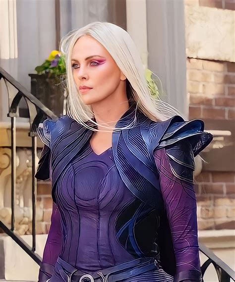 Doctor strange 2 clea concept art shows marvel hero using dark magic ...