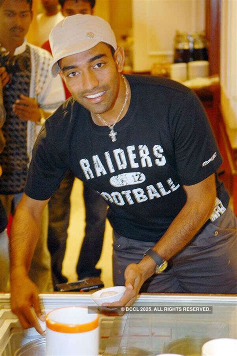 Virat Kohli to invest Rs 90cr, set up chain of gyms- The Etimes ...