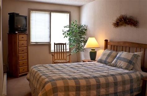 IRON HORSE RESORT (Winter Park) - Specialty Resort Reviews, Photos ...