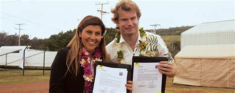 ACCIONA starts up and donates the first grid-connected photovoltaic ...